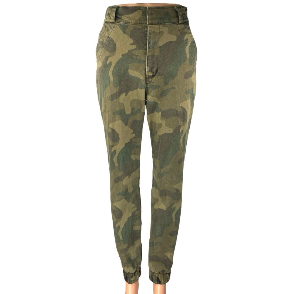 Hollister Ultra High Rise Women's Green Camo Tapered Leg Jogger Pants Size S